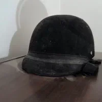 کلاه اسب سواری