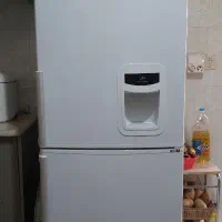 یخچال فریزر پارس سالم در حد نو