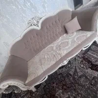 مبل نیمه سلطنتی هفت نفره همراه با پرده