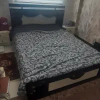 تخت دو نفره چوبی سفید و مشکی|تخت و سرویس خواب|اردبیل, |دیوار