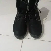 نیم بوت|کیف، کفش، کمربند|رودهن, |دیوار