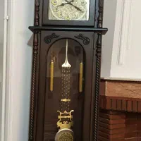 ساعت ایستاده چوبی