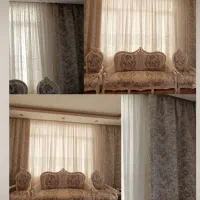 پرده پذیرایی ودستک چوب پرده هم داره