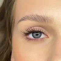 فرصت ویژه برای مدل‌ها