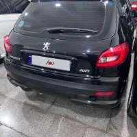 پژو ۲۰۷ اتومات ۹۷|خودرو سواری و وانت|شاهین‌شهر, فردوسی|دیوار