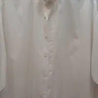 تعدادی پیراهن مردانه و تی شرت