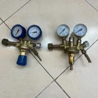 دو مانومتر زینسر