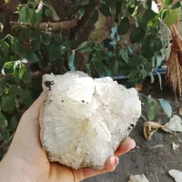 سنگ با ارزش
