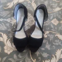 فروش کفش نو .