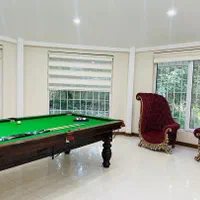 ویلا لاکچری باغبادران|اجارهٔ کوتاه‌مدت ویلا و باغ|اصفهان, باغ دریاچه|دیوار