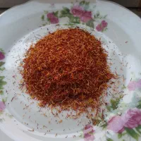 زعفران اصل وسبزی خورشتی وآشی