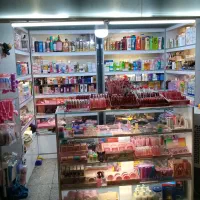 ویترین مغازه