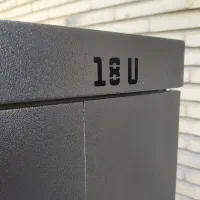 رک18یونیت *نو* عالی کار صنعت فروش به علت جابه جایی