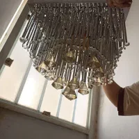 دو لوستر کریستالی سقفی