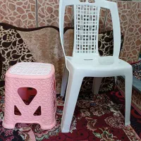 صندلی وچهارپایه