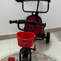 سه چرخه و تاب کودک