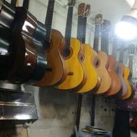 پخش وفروشانواع گیتار ایرانی وخارجی