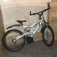 دوچرخه اتومات در حد آکبند
