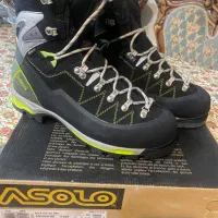 کفش کوهنوردی آسولو