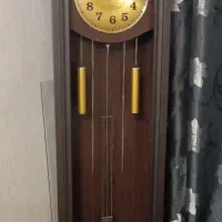 ساعت ایستاده