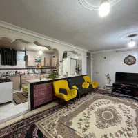 خانه ۸۰ متری چسب خیابان بازارچه