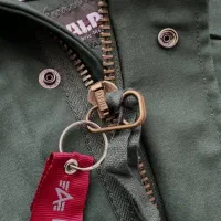 کاپشن الفا آمریکایی|لباس|سمیرم, |دیوار