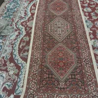 یه تخت کناره بسیارزیبا