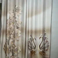 پرده کاملا سالم در حد نو