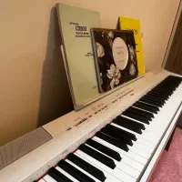 پیانو یاماها p115