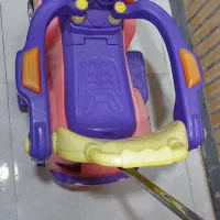 ماشین و سه چرخه کودک سالم