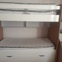 تخت دو طبقه