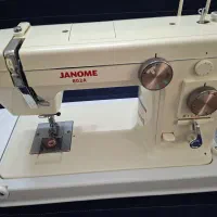 چرخ خیاطی ژانومه