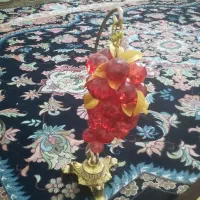 کنسول و آینه و شمعدون به همراه انگور رومیزی