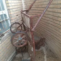 گاری چهار چرخ