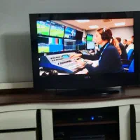 مانیتور تلویزیون ۳۲ اینچ