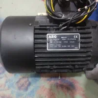 دینام سه فازچهاراسب ترمز دار درحدنو با صفحه ی نصب