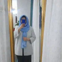 مانتو|لباس|شیراز, میرزاکوچک خان|دیوار