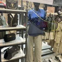 مانکن  رگال چوب لباسی چنلیوم