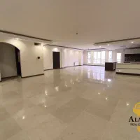 آپارتمان-200-متر-نوساز-بهترین-طبقه-غرق-نور