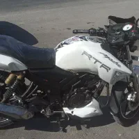 موتور سیکلت اپاچی ۱۸۰