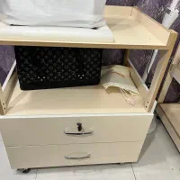 میز و ترولی هایگلاس