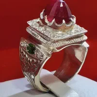 انگشتر نقره با سنگ یاقوت آفریقای