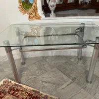 میز شیشه ای