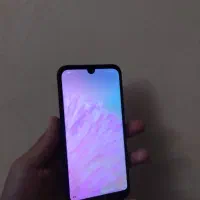 گوشی آنر 8s به همراه کارتون و شارژر