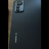 گوشی نیاز به تعمیر 12لایت