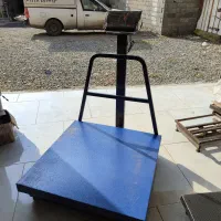 باسکول ترازو ۷۰۰ کیلوگرم پورتقی