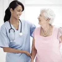 پرستار سالمند