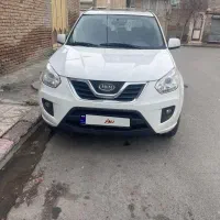 mvm x33 وسط اتاق