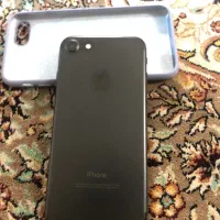 ایفون ۷سالم کارتون شارژر همه چی موجود