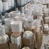گلدان برای گل طبیعی و مصنوعی